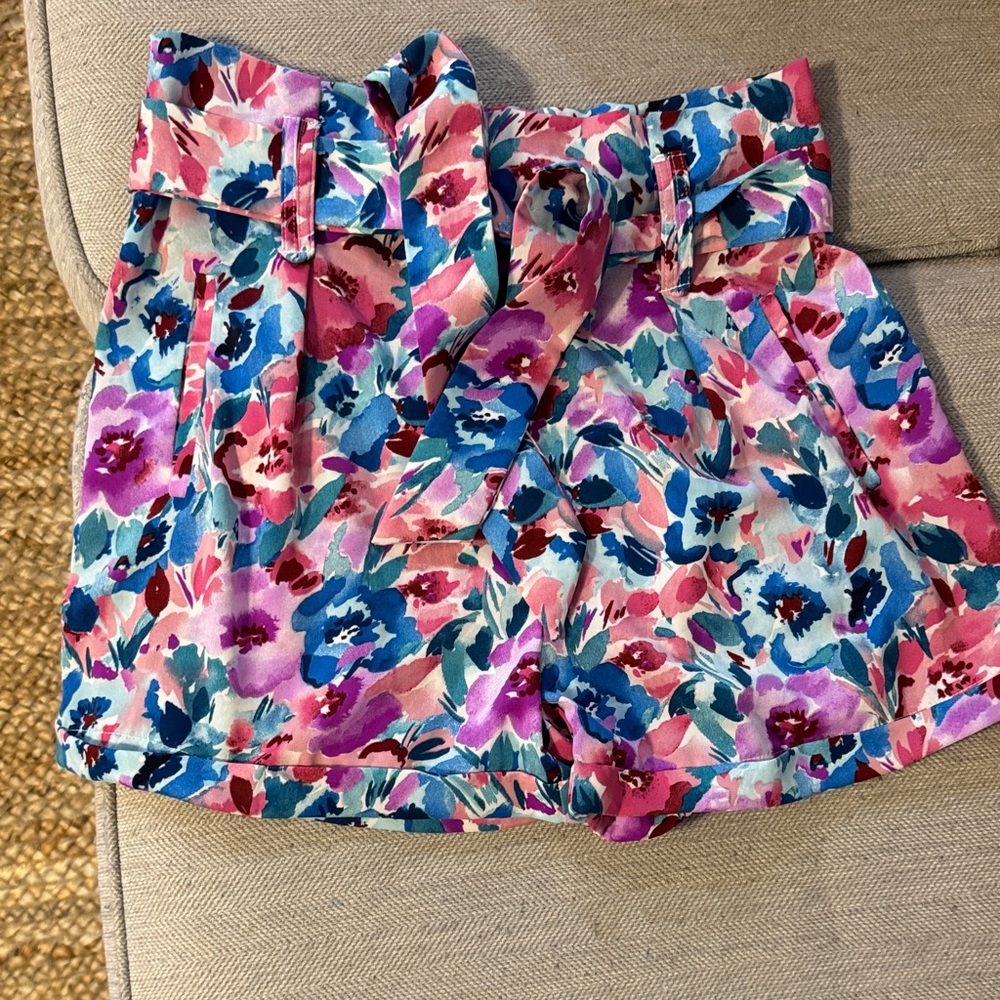Molly Bracken Floral High-Waisted Shorts